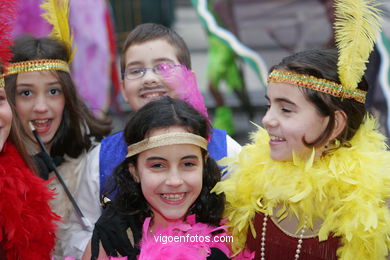 CARNIVAL 2005 - PROCESSION GROUP - SPAIN