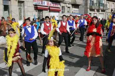 CARNIVAL 2005 - PROCESSION GROUP MATAMÁ - SPAIN