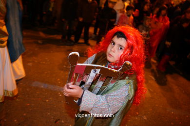 CARNAVAIS 2010 - DESFILE DE COMPARSAS