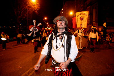 CARNAVAIS 2010 - DESFILE DE COMPARSAS