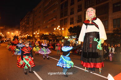 CARNAVAIS 2012 - DESFILE DE COMPARSAS