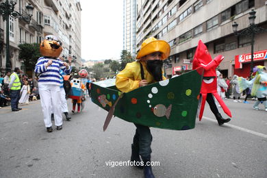 CARNAVAIS 2014 - DESFILE DE COMPARSAS