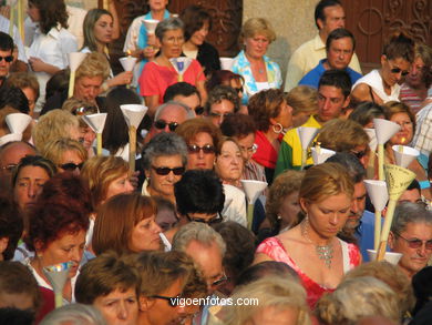 PROCISSÃO DO CRISTO DA VITÓRIA 2004