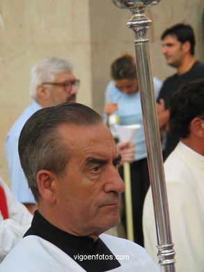 PROCESIÓN DEL CRISTO DE LA VICTORIA 2004