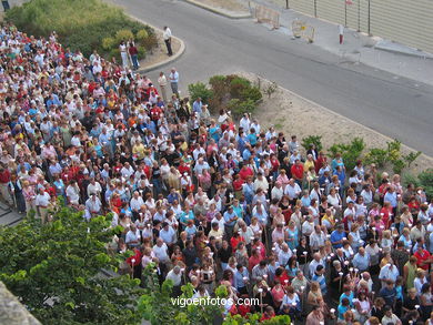 PROCISSÃO DO CRISTO DA VITÓRIA 2004