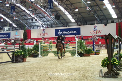 SHOW JUMPING COMPETITION - CSI 2002