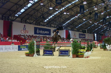 SHOW JUMPING COMPETITION - CSI 2002