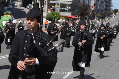 DÍA DA MUIÑEIRA 2006 - MUÑEIRAS Y TRAJES TÍPICOS GALLEGOS