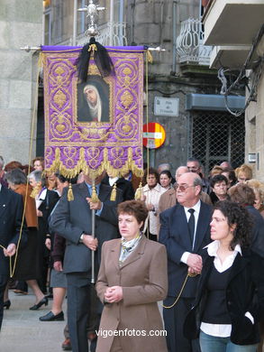 PROCESSION OF EASTER 2004