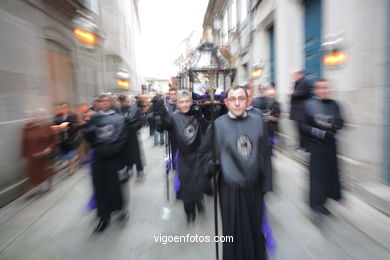 SEMANA SANTA 2008 EM VIGO. PROCISSÃO DO SANTO ENTERRO