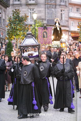 SEMANA SANTA 2008 EM VIGO. PROCISSÃO DO SANTO ENTERRO