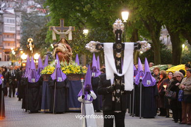 SEMANA SANTA 2008 EM VIGO. PROCISSÃO DO SANTO ENTERRO