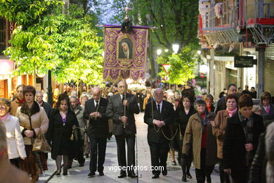 SEMANA SANTA 2008 EM VIGO. PROCISSÃO DO SANTO ENTERRO