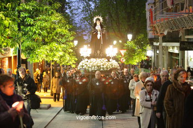 SEMANA SANTA 2008 EN VIGO. PROCESIÓN DEL SANTO ENTIERRO