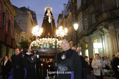 SEMANA SANTA 2008 EN VIGO. PROCESIÓN DEL SANTO ENTIERRO