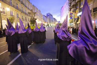 SEMANA SANTA 2008 EN VIGO. PROCESIÓN DEL SANTO ENTIERRO