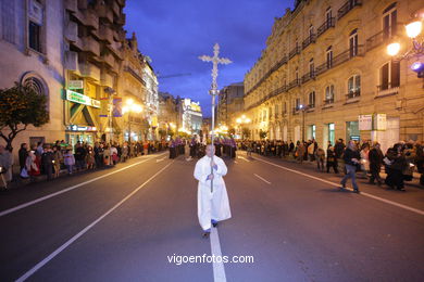 SEMANA SANTA 2008 EM VIGO. PROCISSÃO DO SANTO ENTERRO