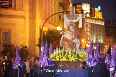 SEMANA SANTA 2008 EN VIGO. PROCESIÓN DEL SANTO ENTIERRO