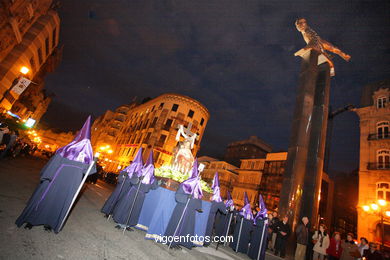 SEMANA SANTA 2008 EN VIGO. PROCESIÓN DEL SANTO ENTIERRO