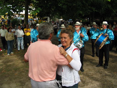 FIESTA DEL PULPO EN EL MONTE DE LOS POZOS (VALLADARES) - 2004