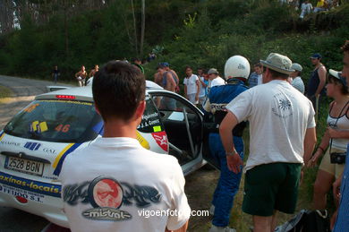 COCHES DE RALLYE RIAS BAIXAS 2002