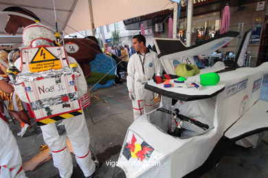 RED BULL AUTOS LOCOS. VIGO 2010. CARRILANAS