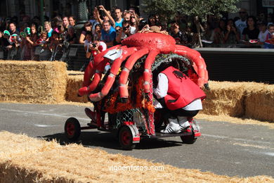 RED BULL AUTOS LOCOS. VIGO 2010. CARRILANAS