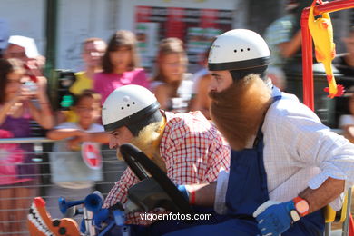 RED BULL AUTOS LOCOS. VIGO 2010. CARRILANAS