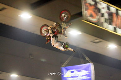 SUPERCROSS VIGO 2010. FREESTYLE INDOOR