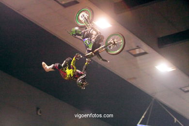 SUPERCROSS VIGO 2010. FREESTYLE