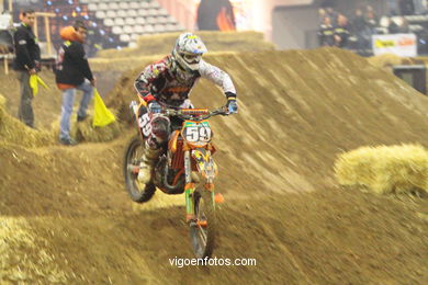 SUPERCROSS VIGO 2010. FREESTYLE INDOOR