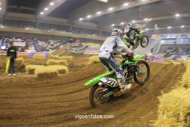 SUPERCROSS VIGO 2010. FREESTYLE INDOOR