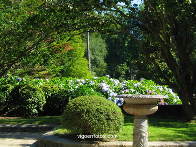 JARDINES DEL PARQUE DE CASTRELOS