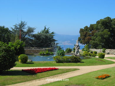 THE FORTRESS OF THE CASTRO - THE CASTLE