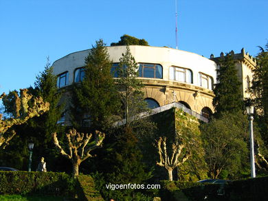 PAISAGENS E RINCÕES DO PARQUE DO CASTRO