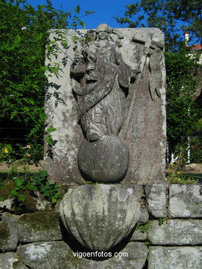 PASSEIO DOS ESCUDOS DE QUIÑONES DE LEÓN