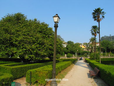 JARDÍN FRANCÉS DE QUIÑONES DE LEÓN