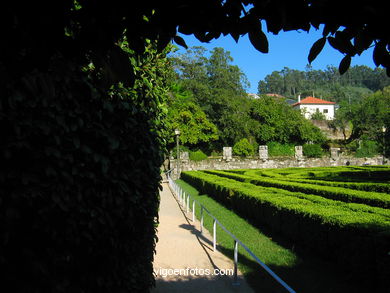 JARDÍN FRANCÉS DE QUIÑONES DE LEÓN