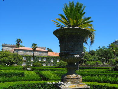 FRENCH GARDEN - QUIÑONES DE LEON