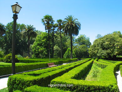 JARDÍN FRANCÉS DE QUIÑONES DE LEÓN