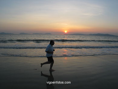 POSTAS DE SOL DA PRAIA DE SAMIL