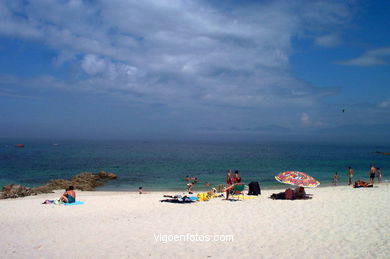 FONTAIÑA (A SIRENITA) BEACH - VIGO - SPAIN