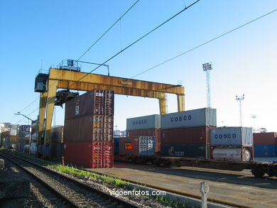 WHARF OF GUIXAR - VIGO - SPAIN