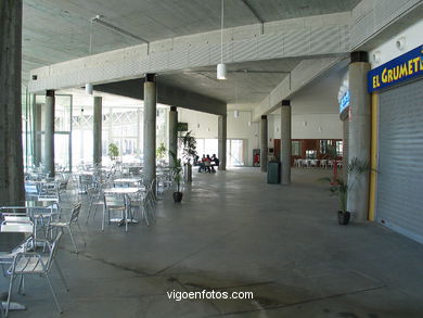 ZONA COMERCIAL Y TEATRO