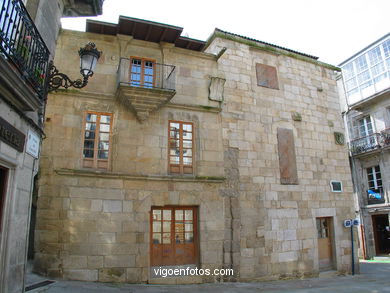 Calle Cesteiros y plaza Almeida