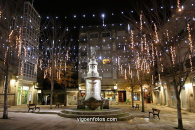 ILUMINACIÓN NAVIDEÑA. LUCES DE NAVIDAD