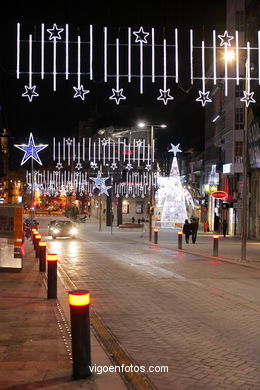 ILUMINACIÓN NAVIDEÑA. LUCES DE NAVIDAD