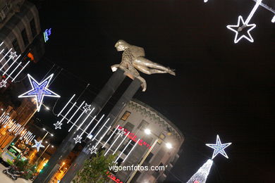 ILUMINACIÓN NAVIDEÑA. LUCES DE NAVIDAD