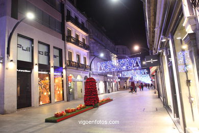 ILUMINACIÓN NAVIDEÑA. LUCES DE NAVIDAD