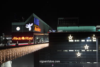 ILUMINACIÓN NAVIDEÑA. LUCES DE NAVIDAD